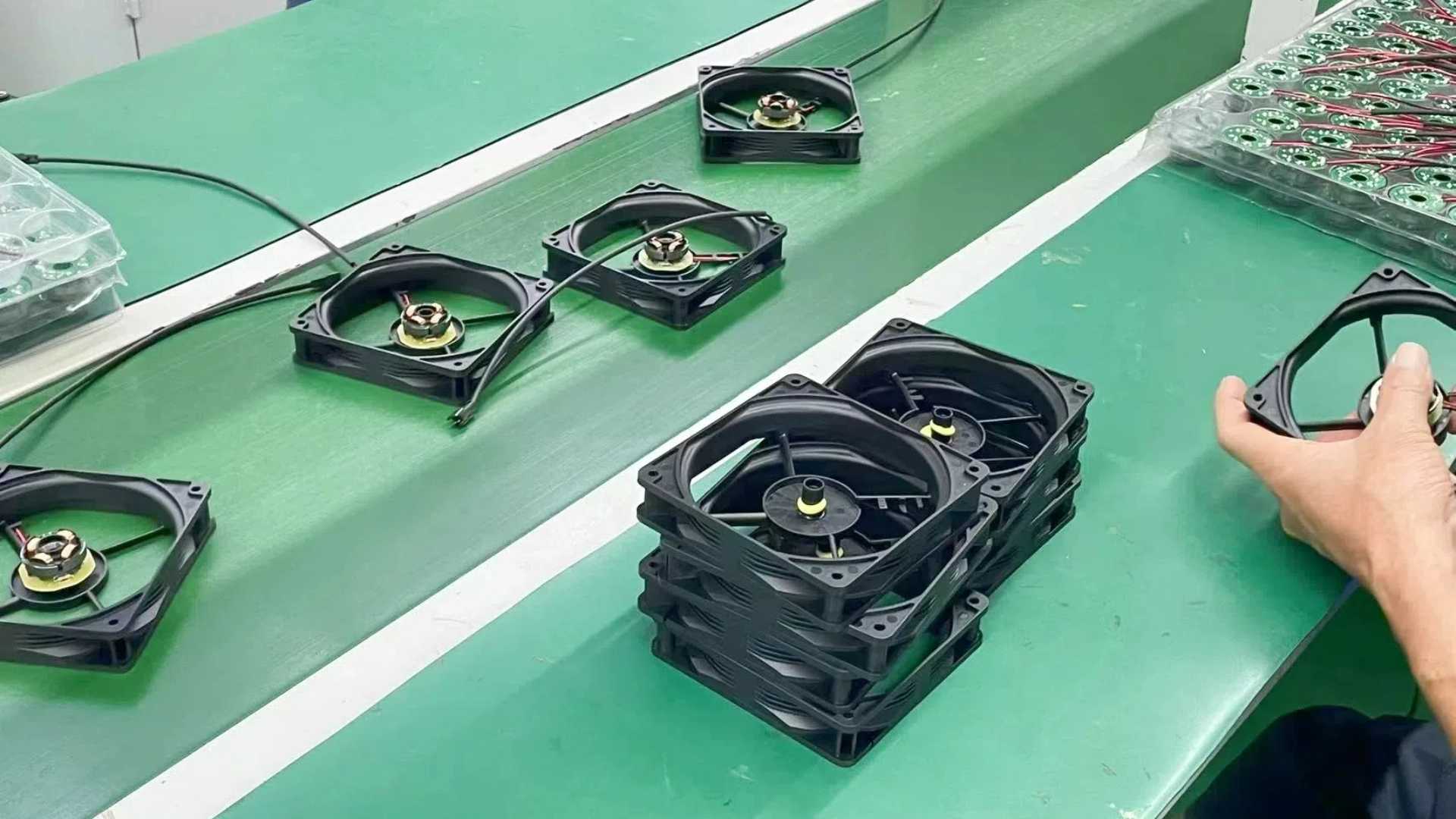 Which Type of Fan Is Best Suited for Cooling in Air Conditioners or Large Household Appliances?